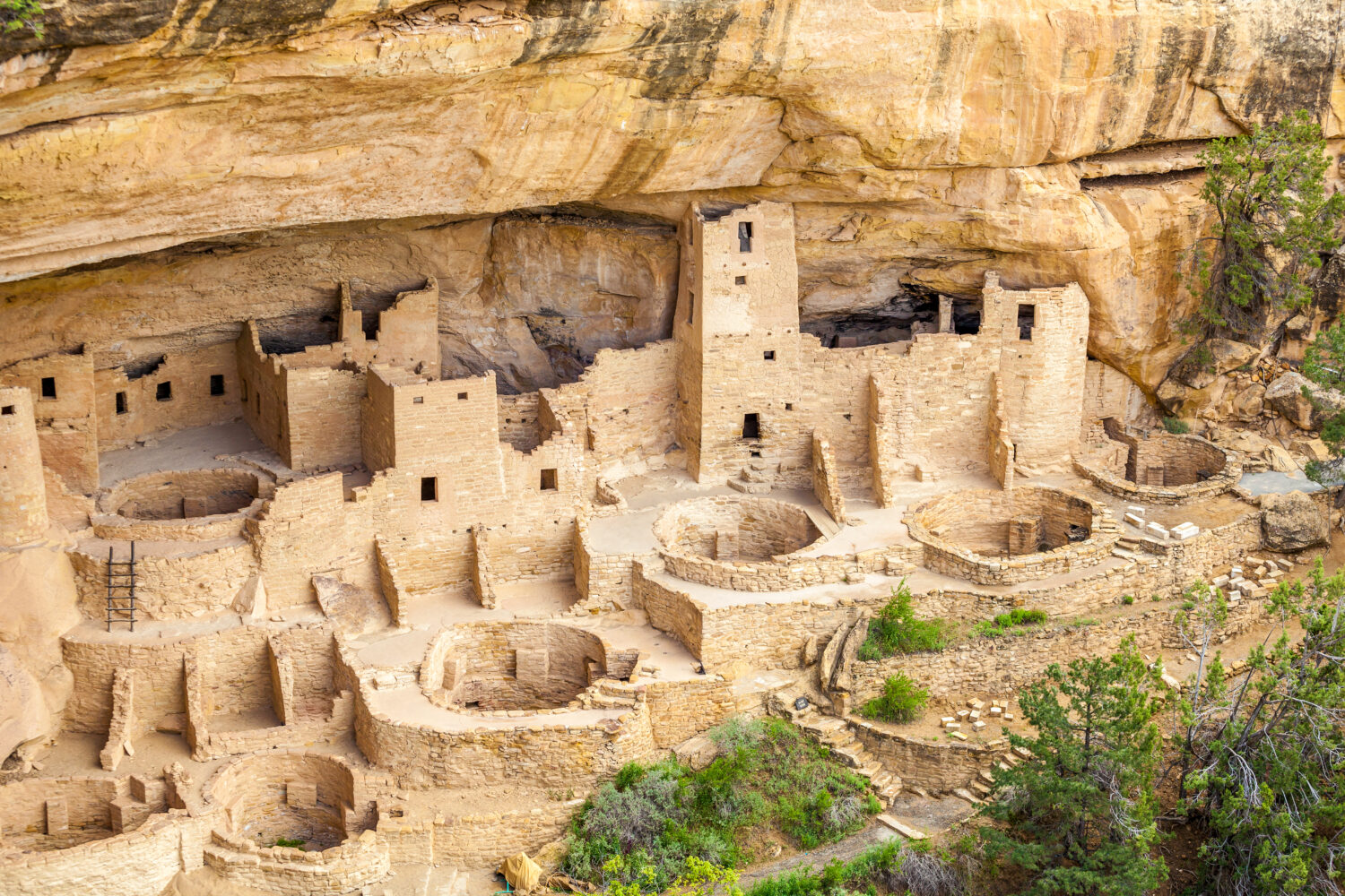 cliff dwellings of Mesa Verde for State Building in the Americas unit for AP World History